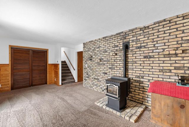 3657 Pleasant Valley ROAD, West Bend, WI 53095