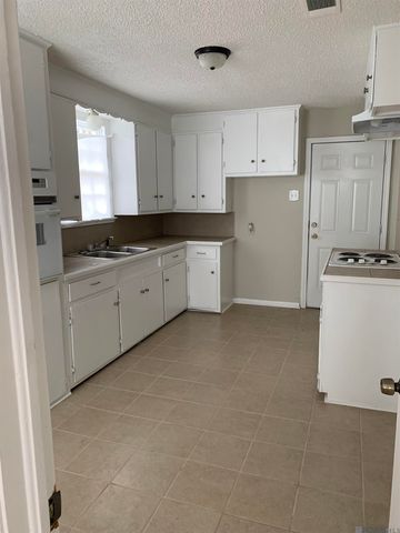 4242 Monroe Ave, Baton Rouge, LA 70806