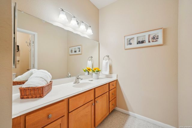 6160 Eckhert Rd Apt 301, San Antonio, TX 78240