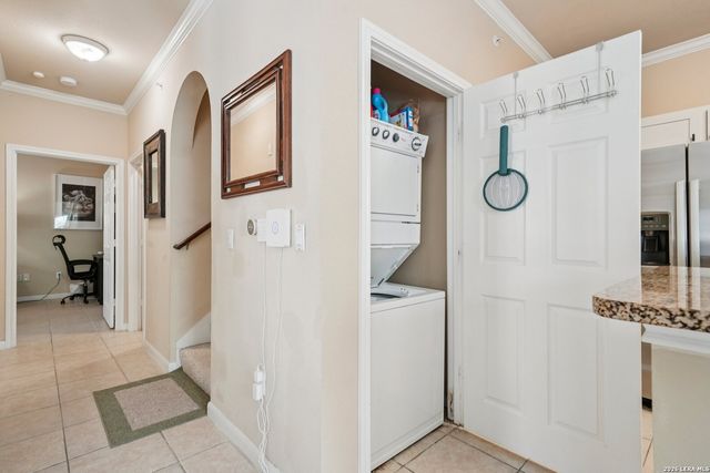 6160 Eckhert Rd Apt 301, San Antonio, TX 78240