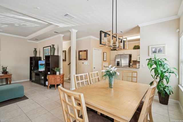 6160 Eckhert Rd Apt 301, San Antonio, TX 78240