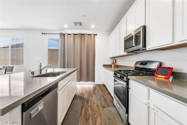 272 Mount Williamson Street, Henderson, NV 89015