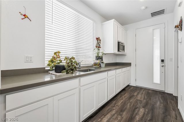 272 Mount Williamson Street, Henderson, NV 89015