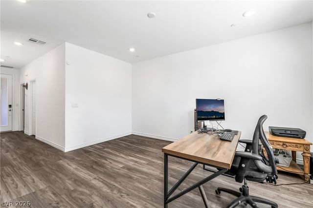 272 Mount Williamson Street, Henderson, NV 89015