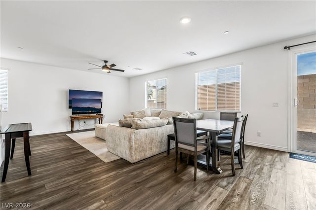 272 Mount Williamson Street, Henderson, NV 89015
