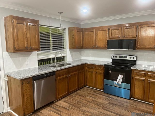 1719 Tallwood Dr, Baton Rouge, LA 70816