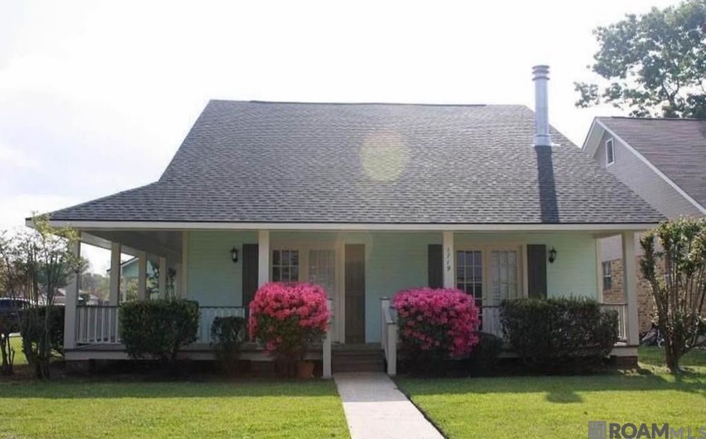 1719 Tallwood Dr, Baton Rouge, LA 70816