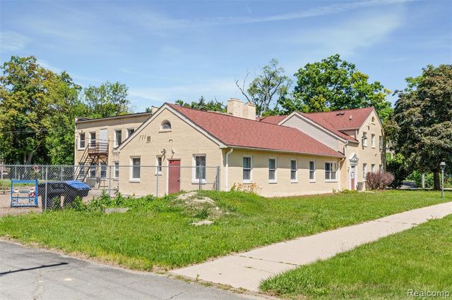 2405 W Mcnichols Road, Detroit, MI 48219