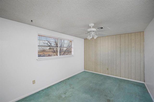 307 NW 63rd St, Lawton, OK 73505