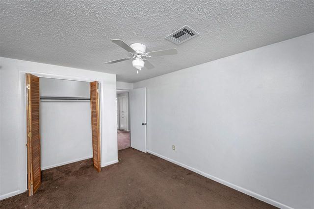 307 NW 63rd St, Lawton, OK 73505