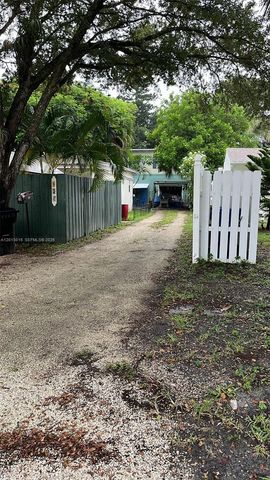 834 SW 11th St C, Fort Lauderdale, FL 33315