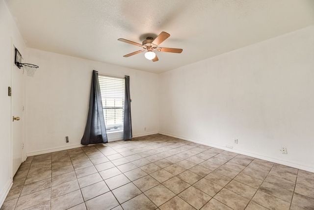 298 Butterfield Road, Denison, TX 75021