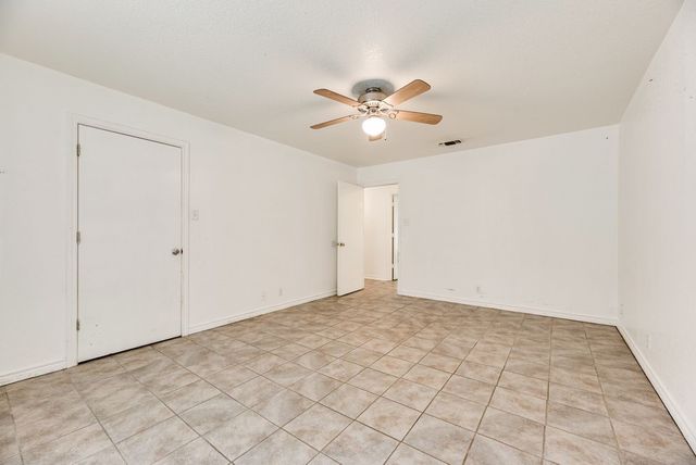 298 Butterfield Road, Denison, TX 75021