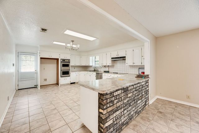 298 Butterfield Road, Denison, TX 75021