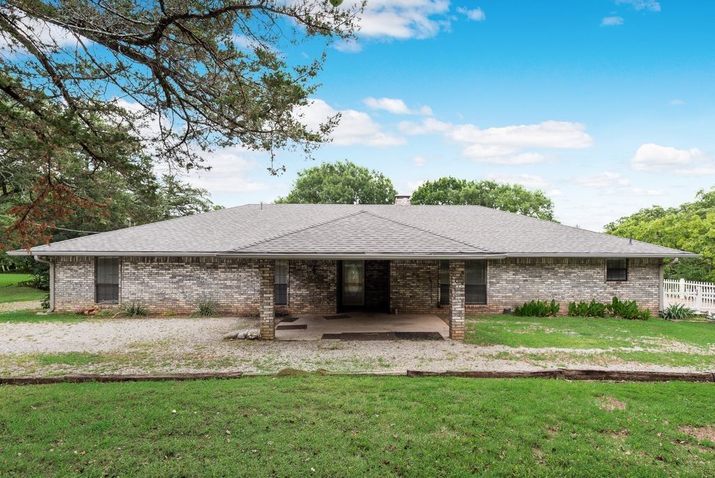 298 Butterfield Road, Denison, TX 75021