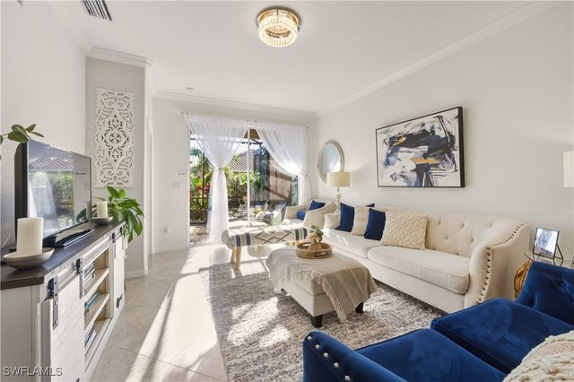 1971 Wellington ST, Naples, FL 34120