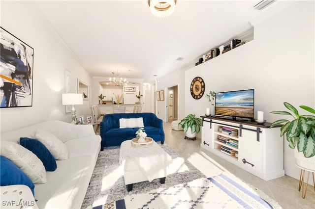 1971 Wellington ST, Naples, FL 34120