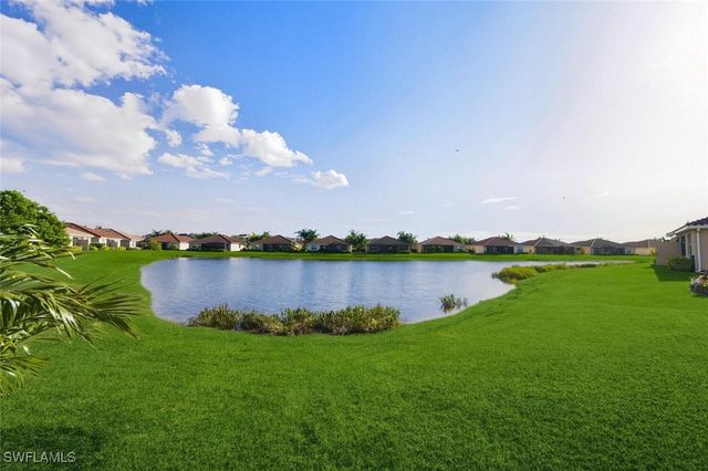 1971 Wellington ST, Naples, FL 34120