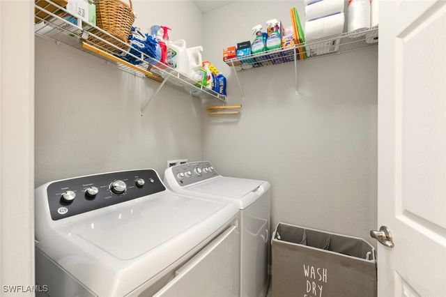 1971 Wellington ST, Naples, FL 34120