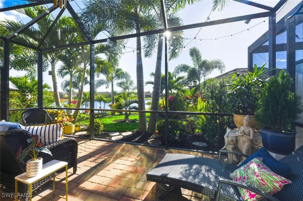 1971 Wellington ST, Naples, FL 34120