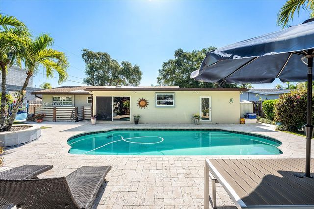 4120 NE 20th Ave, Oakland Park, FL 33308