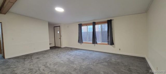 38 Earlmoor Boulevard, Pontiac, MI 48341