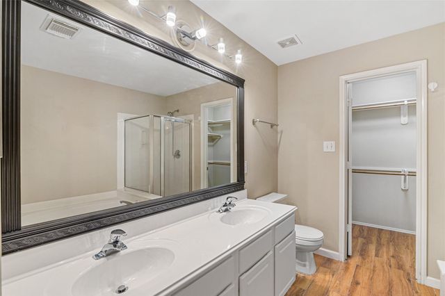 6 Verbena Bend Place, The Woodlands, TX 77382
