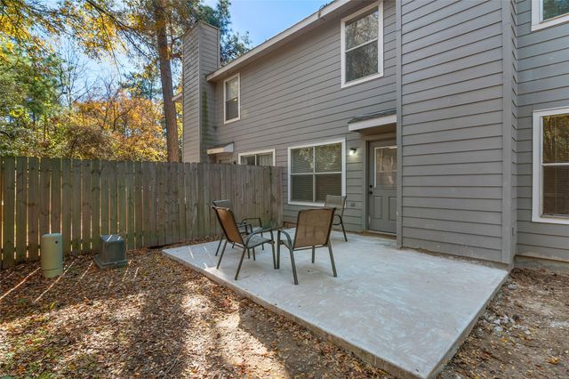 6 Verbena Bend Place, The Woodlands, TX 77382