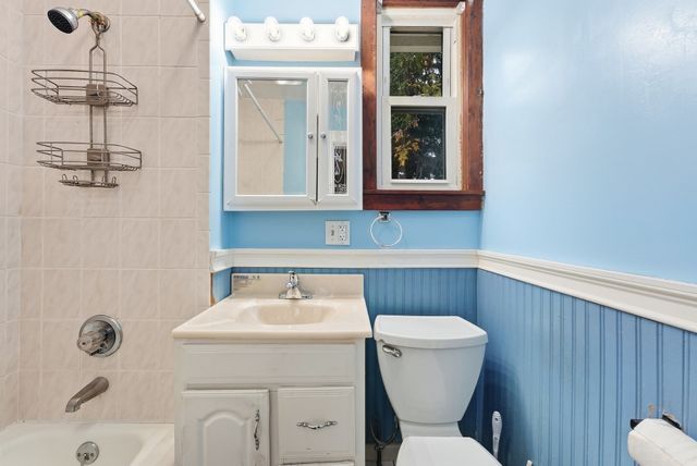 47 Shearer St, Palmer, MA 01069