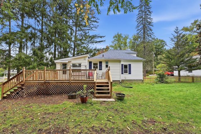47 Shearer St, Palmer, MA 01069
