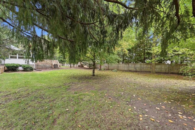 47 Shearer St, Palmer, MA 01069
