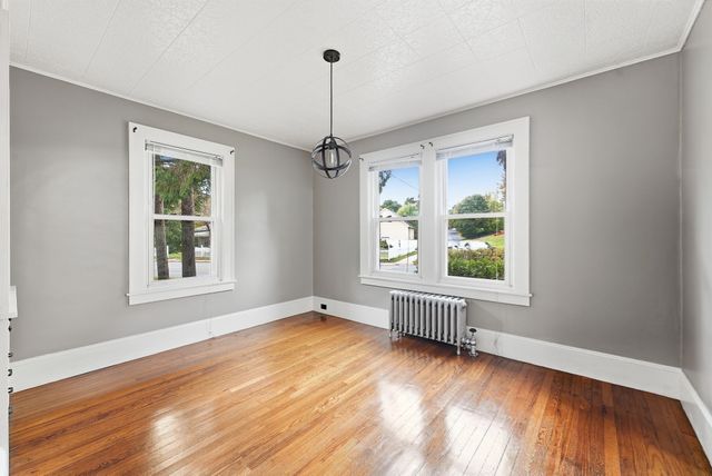 47 Shearer St, Palmer, MA 01069