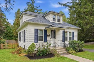 47 Shearer St, Palmer, MA 01069
