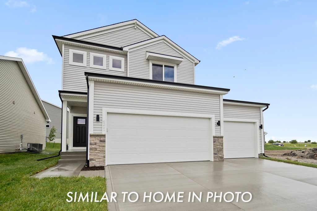 4227 5th Avenue SW, Altoona, IA 50009