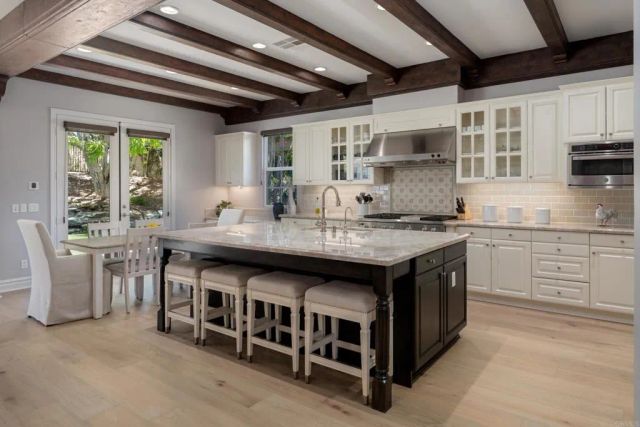 7442 Rancho Cabrillo Trail, San Diego, CA 92127