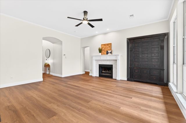 6976 Valley Brook Drive, Frisco, TX 75035