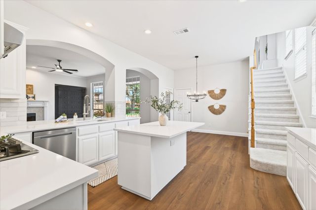 6976 Valley Brook Drive, Frisco, TX 75035