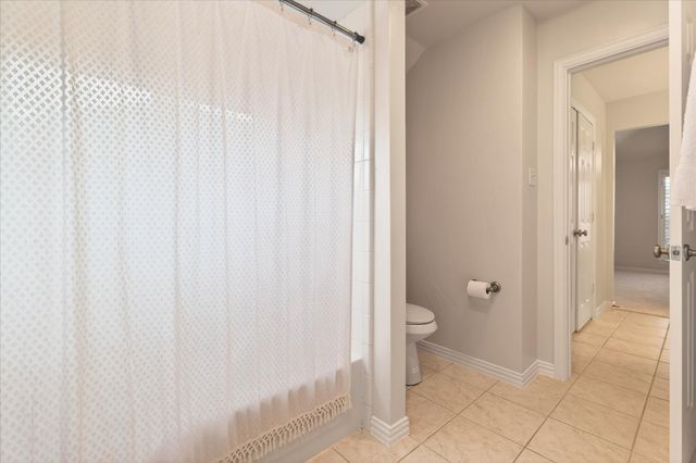 6976 Valley Brook Drive, Frisco, TX 75035