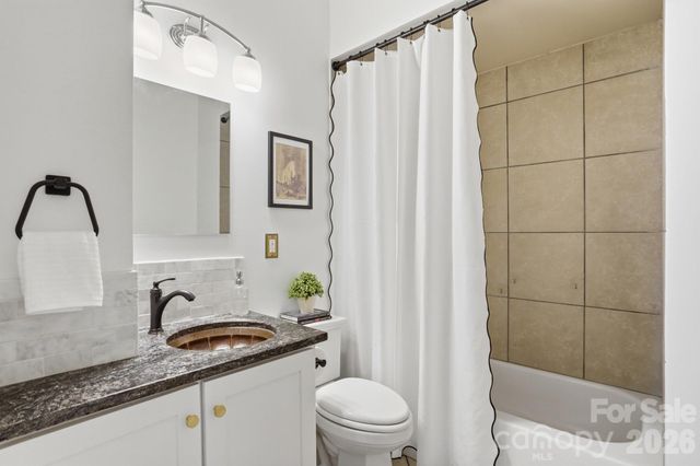 1815 Seigle Avenue, Charlotte, NC 28205