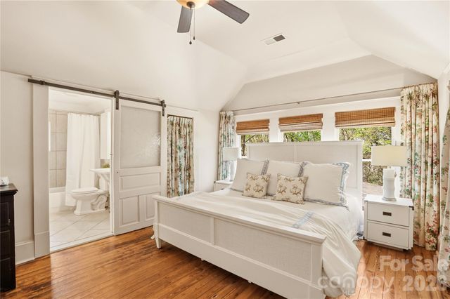 1815 Seigle Avenue, Charlotte, NC 28205