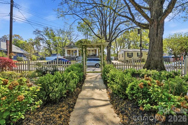 1815 Seigle Avenue, Charlotte, NC 28205