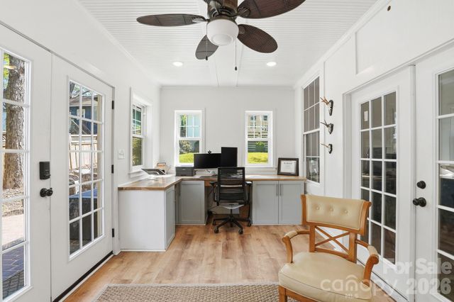 1815 Seigle Avenue, Charlotte, NC 28205