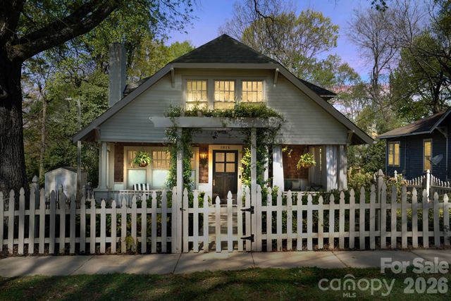 1815 Seigle Avenue, Charlotte, NC 28205