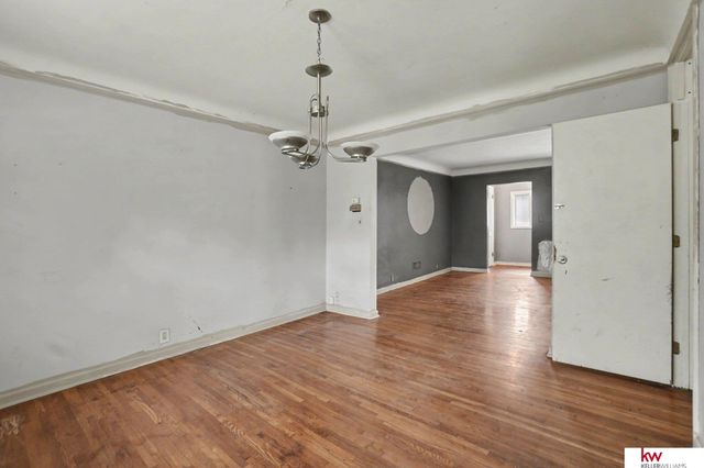 207 S 70 Avenue, Omaha, NE 68132