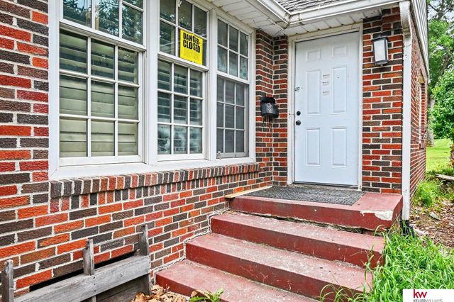 207 S 70 Avenue, Omaha, NE 68132