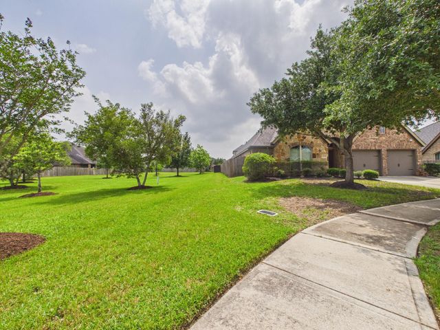 2807 Naples Park Lane, Richmond, TX 77406
