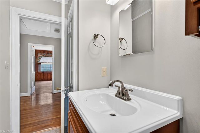 203 Ridgecrest Road, Asheboro, NC 27203