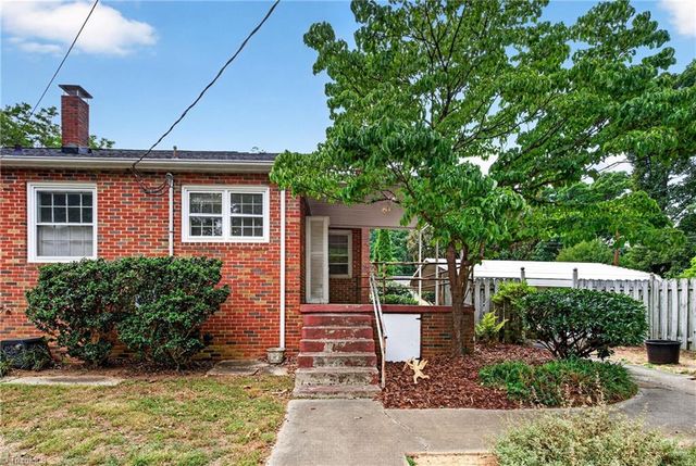 203 Ridgecrest Road, Asheboro, NC 27203