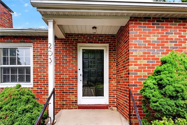 203 Ridgecrest Road, Asheboro, NC 27203
