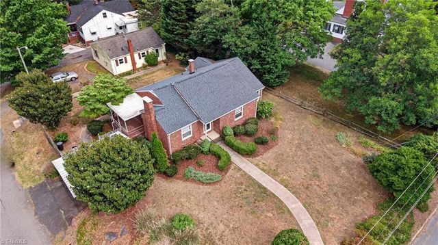 203 Ridgecrest Road, Asheboro, NC 27203
